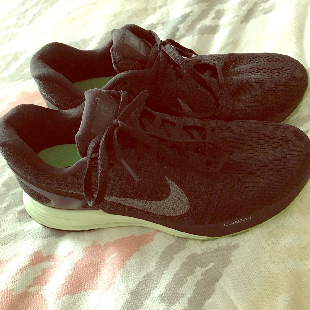 Nike Lunarlon Running sneakers.
